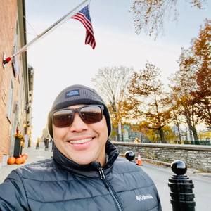 Meet your Posher, Francis